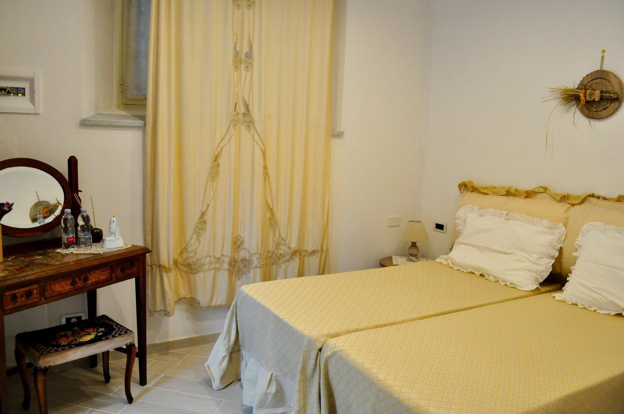 Le Macine Relais Bed & Breakfast Cairo Montenotte Dış mekan fotoğraf